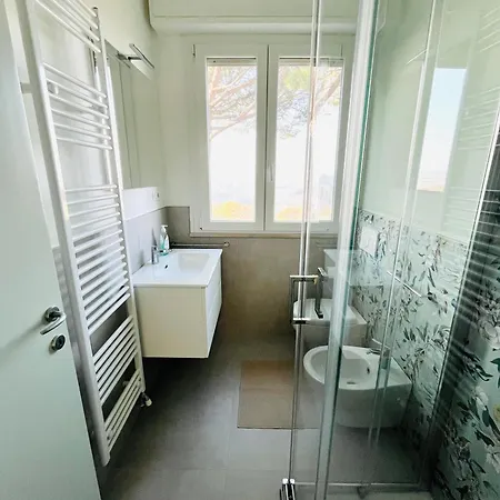 Mare Ledimar Apartman *